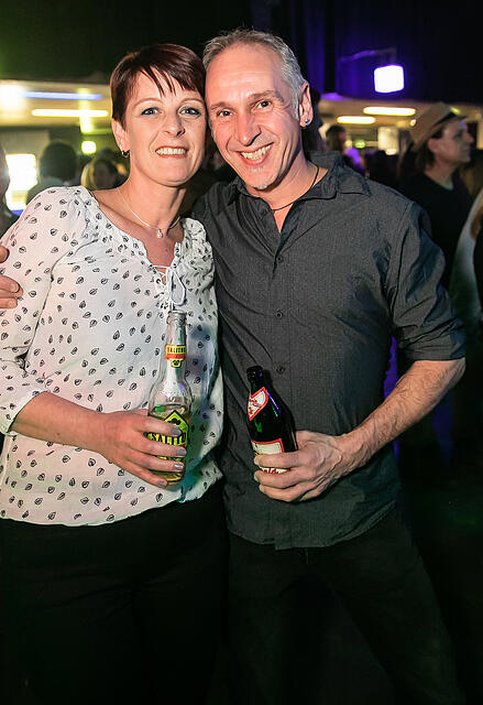 &Uuml;40 Party