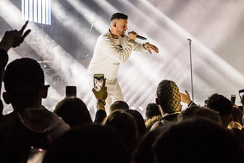 Azet - Fast Life Tour 2018