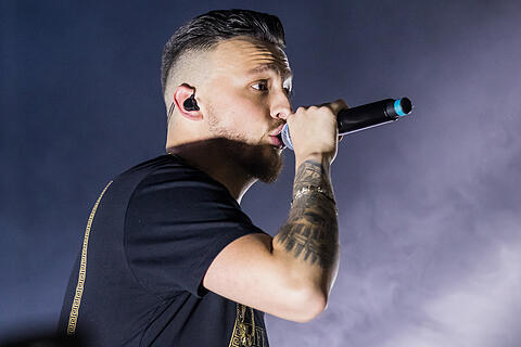 Azet - Fast Life Tour 2018