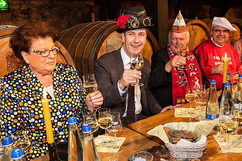 N&auml;rrische Weinprobe