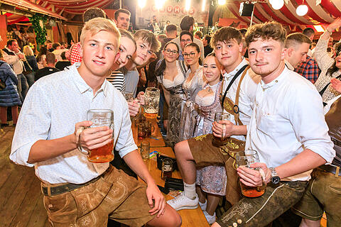Frühjahrsvolksfest - Grumis