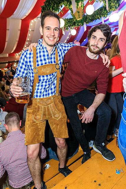 Fr&uuml;hjahrsvolksfest - Erwin und die Heckflossen