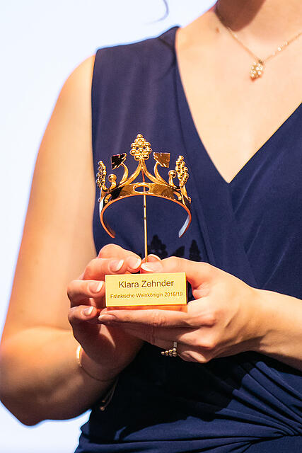 Wahl der fr&auml;nkischen Weink&ouml;nigin