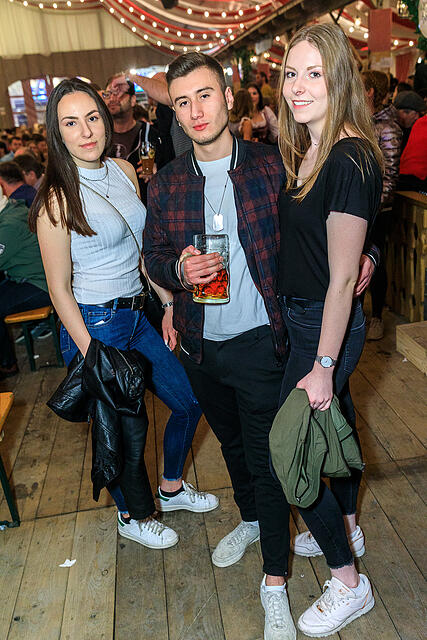 Fr&uuml;hjahrsvolksfest - Erwin und die Heckflossen