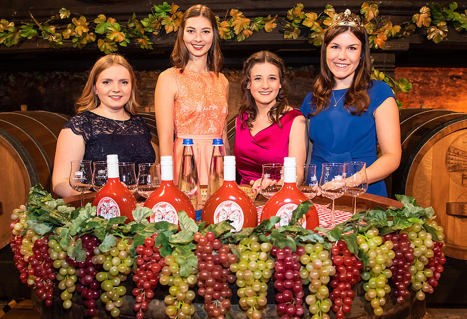 N&auml;rrische Weinprobe