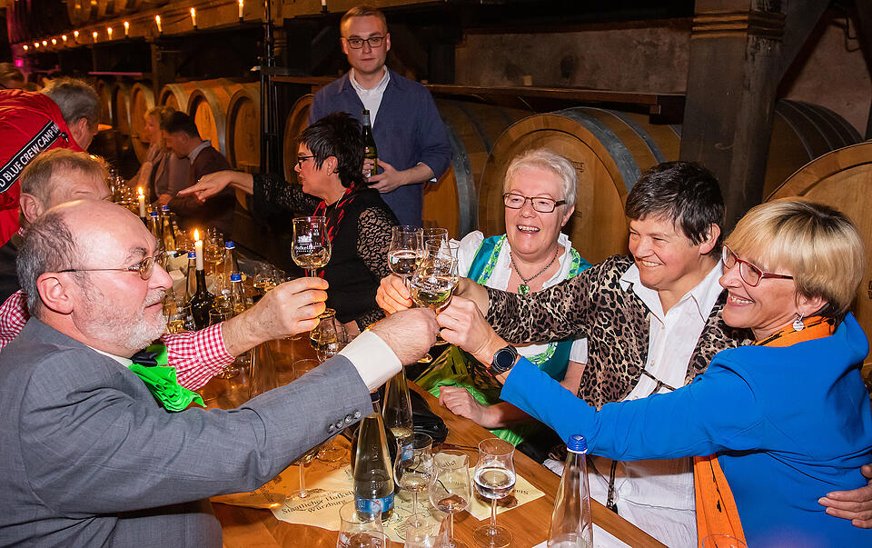 N&auml;rrische Weinprobe - Casting