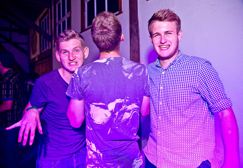 Bauer sucht Frau DJ N' Farmer