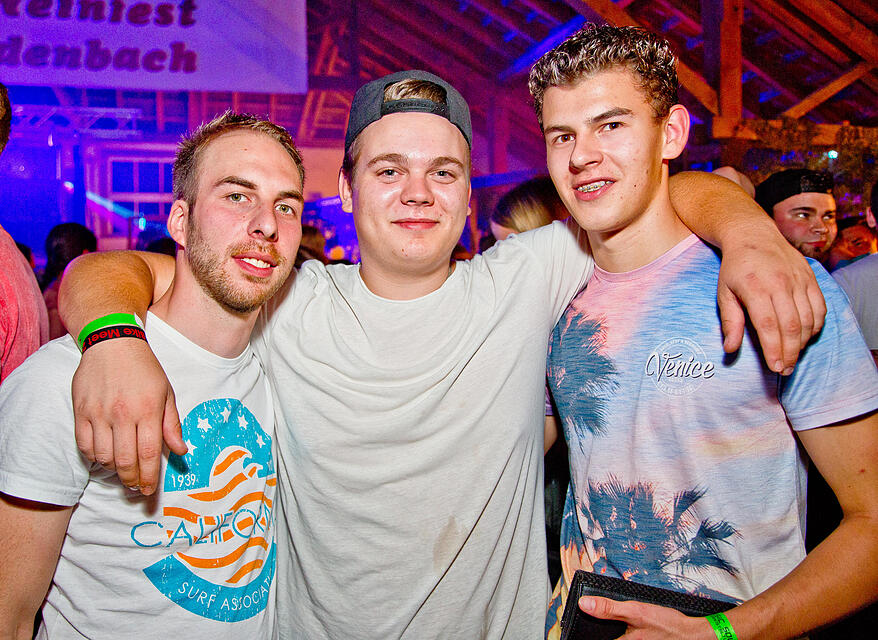 Bauer sucht Frau DJ N' Farmer