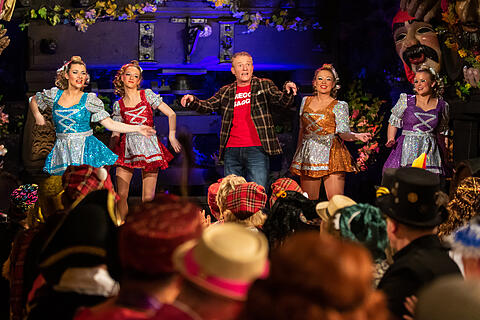 N&auml;rrische Weinprobe