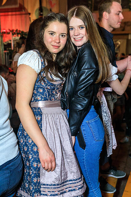 Fr&uuml;hjahrsvolksfest - Erwin und die Heckflossen