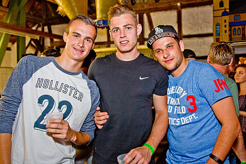 Bauer sucht Frau DJ N' Farmer