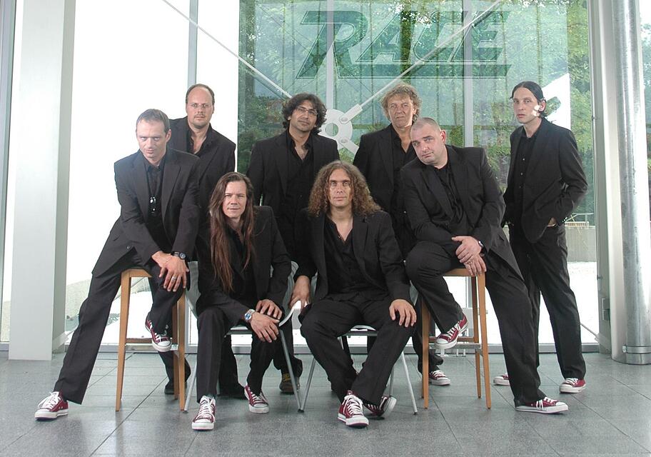 Race Cover-Band