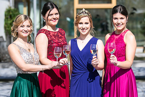 Wahl der fr&auml;nkischen Weink&ouml;nigin