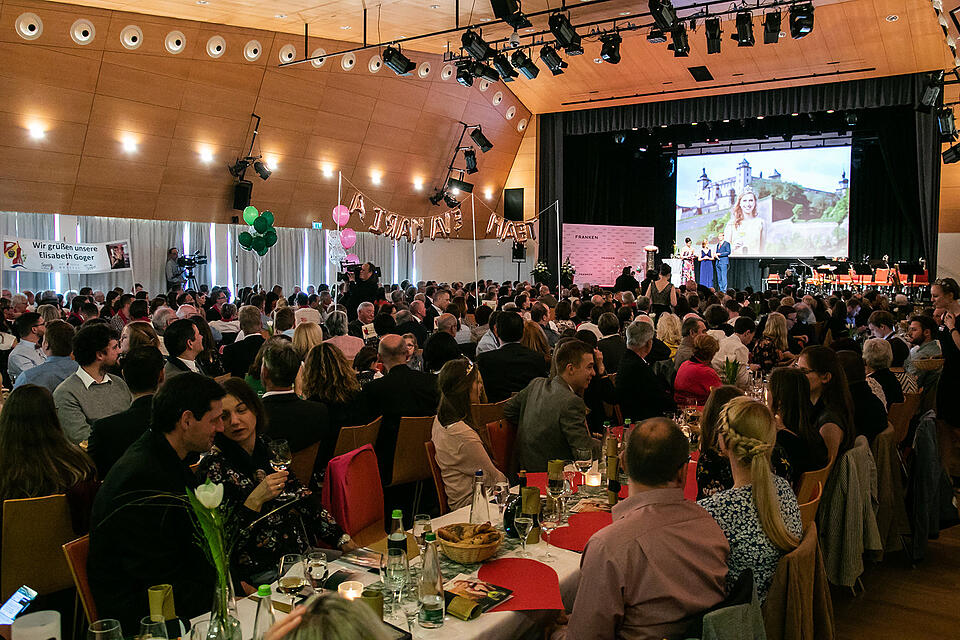 Wahl der fränkischen Weinkönigin