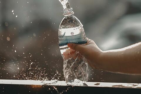 Wasser / Wasserflasche