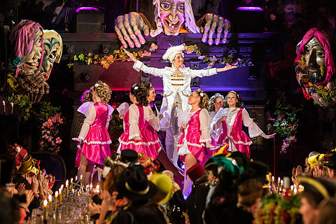 N&auml;rrische Weinprobe