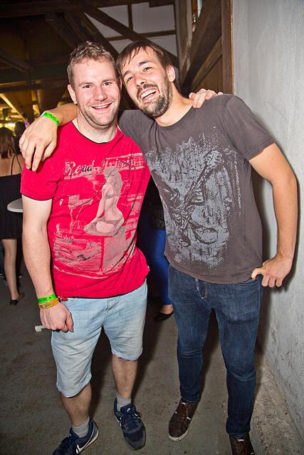 Bauer sucht Frau DJ N' Farmer