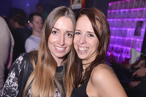 Main Ding Party