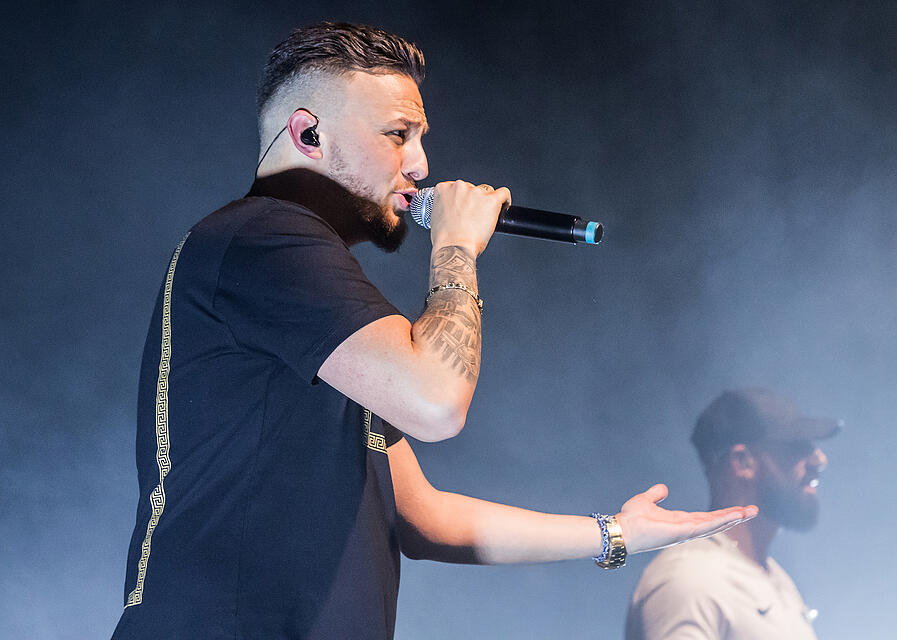 Azet - Fast Life Tour 2018