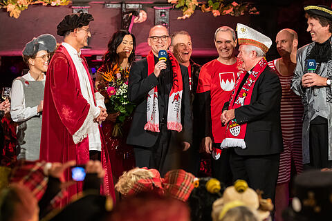 N&auml;rrische Weinprobe