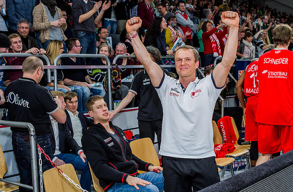 Bike-Cafe Messingschlager Baunach - s.Oliver Baskets