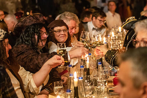 N&auml;rrische Weinprobe - Casting