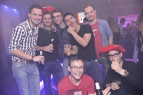 Main Ding Party