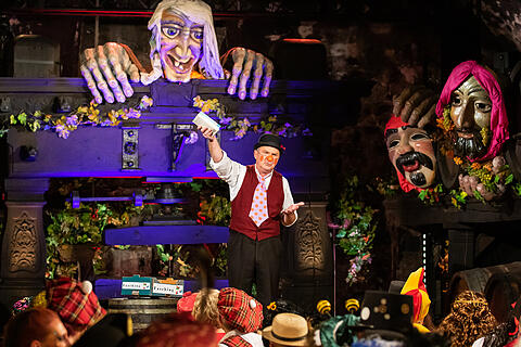 N&auml;rrische Weinprobe