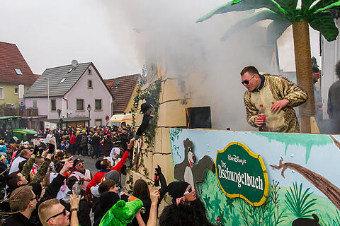 Faschingszug Kleinrinderfeld