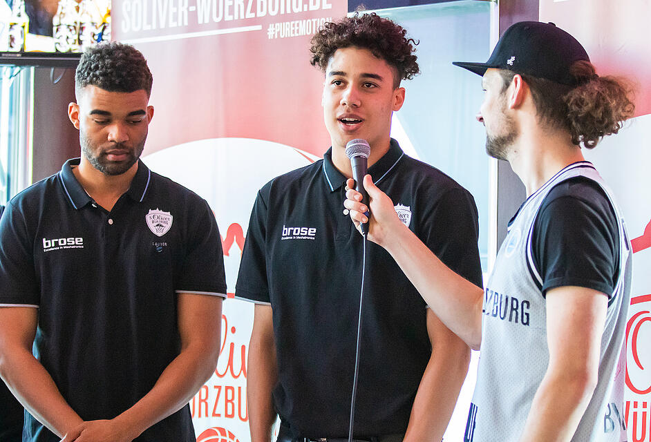 s.Oliver Würzburg Team Verabschiedung