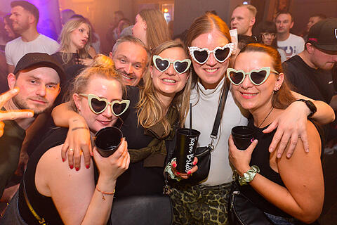We love Musik from 80s til Now