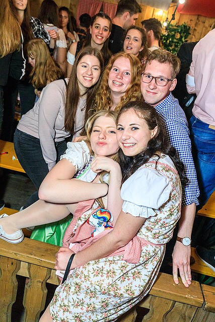 Fr&uuml;hjahrsvolksfest - Erwin und die Heckflossen