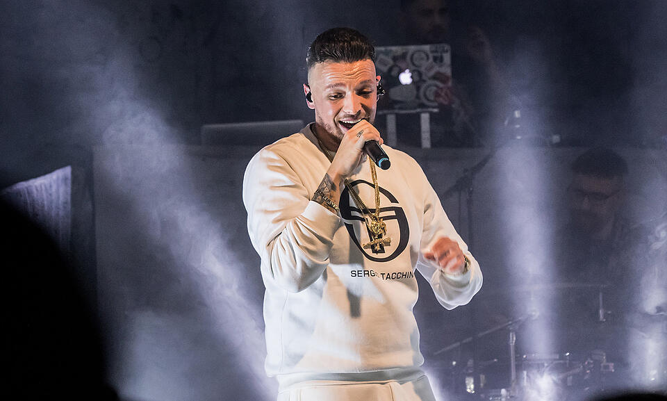 Azet - Fast Life Tour 2018