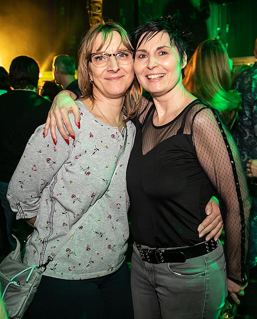 &Uuml;40 Party