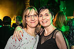 &Uuml;40 Party