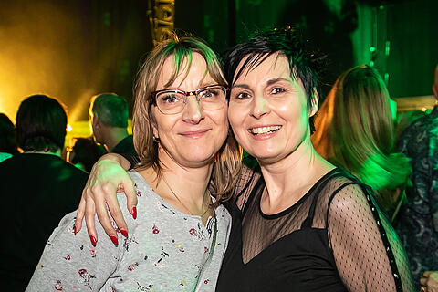&Uuml;40 Party
