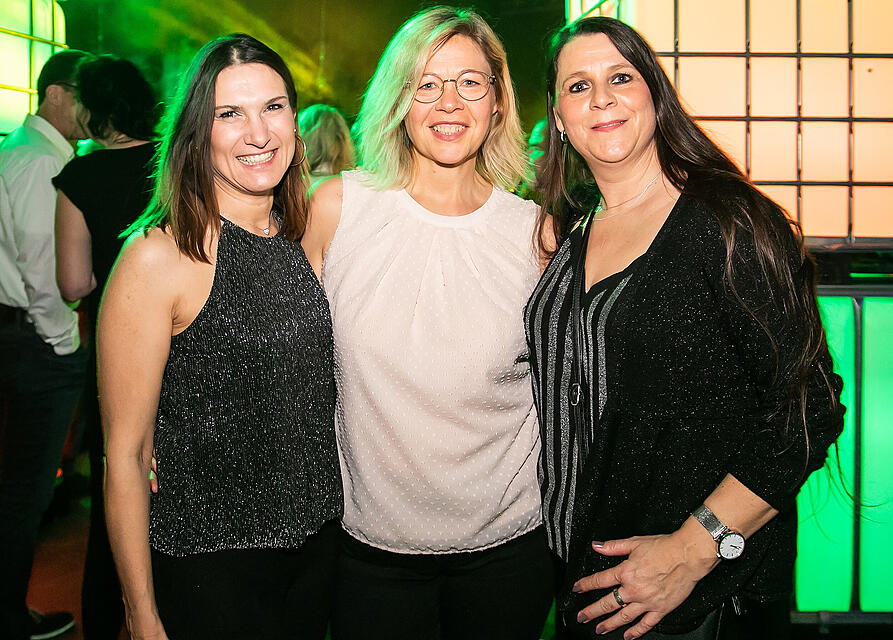 &Uuml;40 Party
