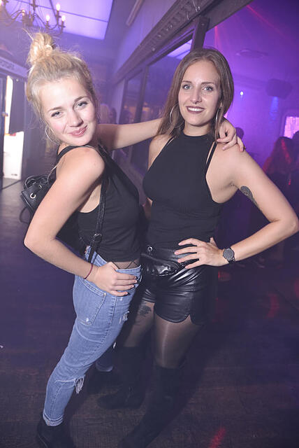 Main Ding Party