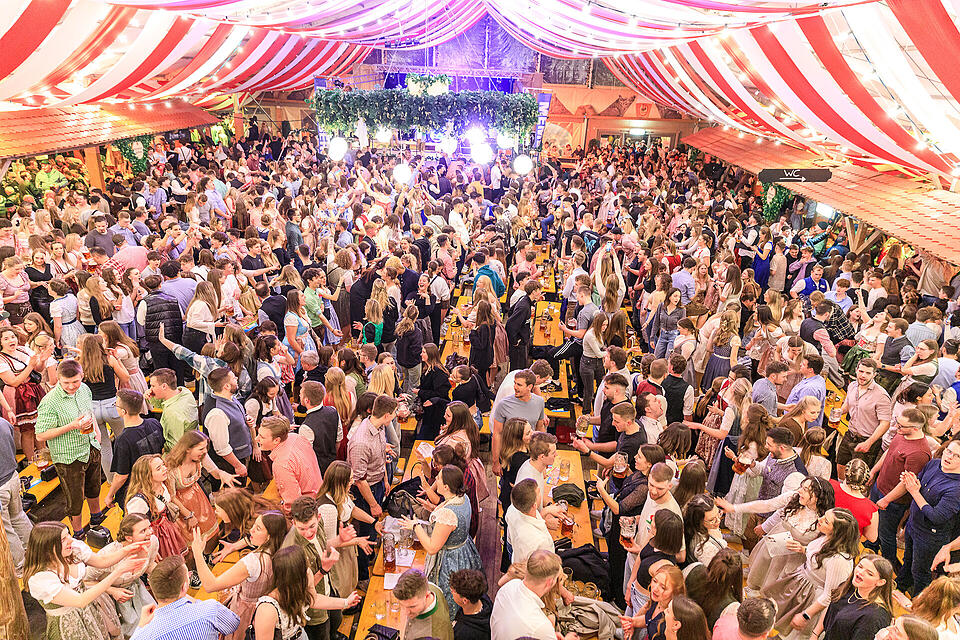 Frühjahrsvolksfest - Members