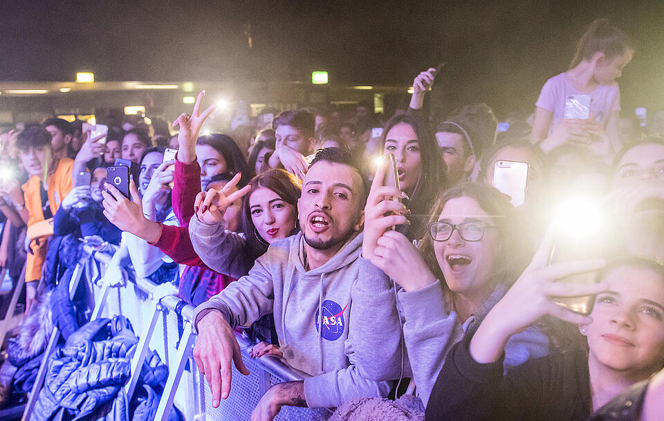 Azet - Fast Life Tour 2018