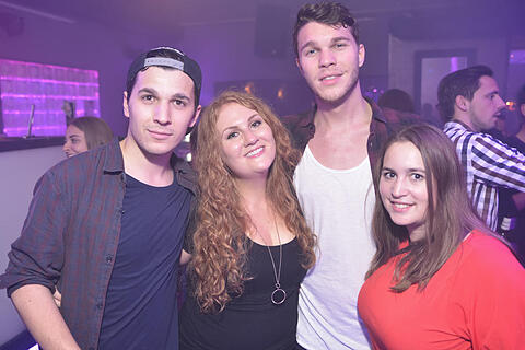Main Ding Party