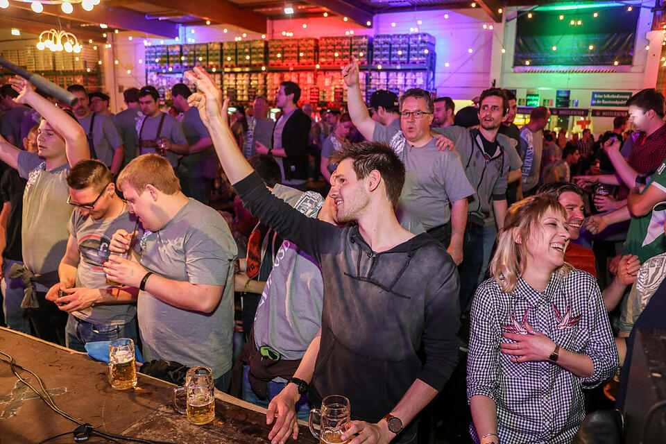 Distelh&auml;user Clubparty