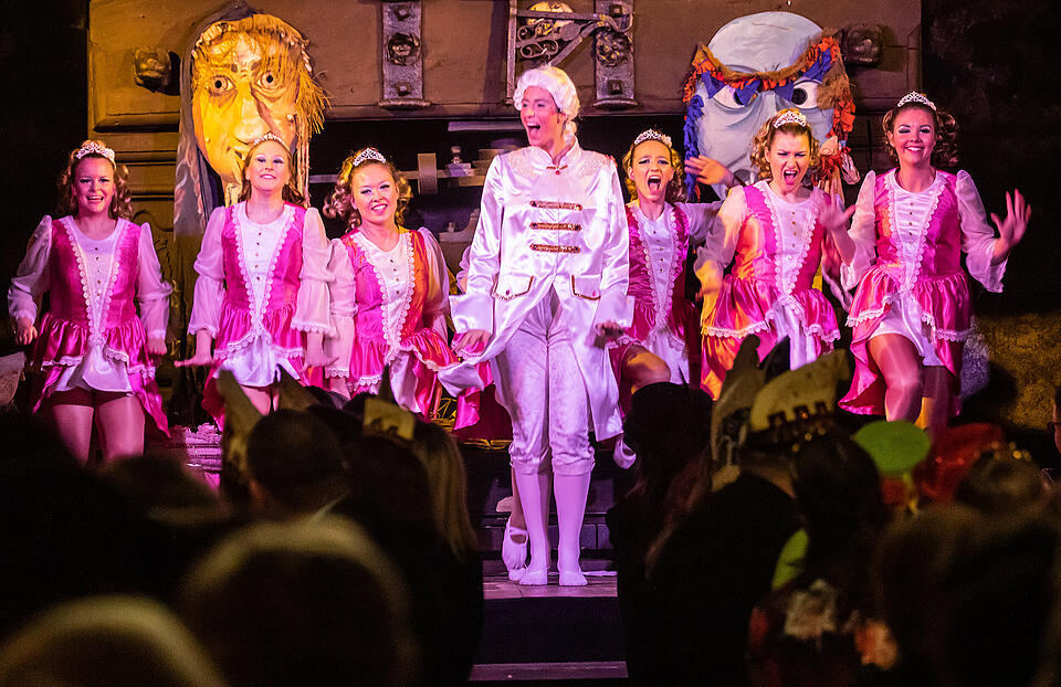 N&auml;rrische Weinprobe - Casting