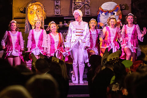 N&auml;rrische Weinprobe - Casting