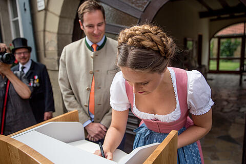 Heimf&uuml;hrung der Braut des F&uuml;rsten Castell-R&uuml;denhausen