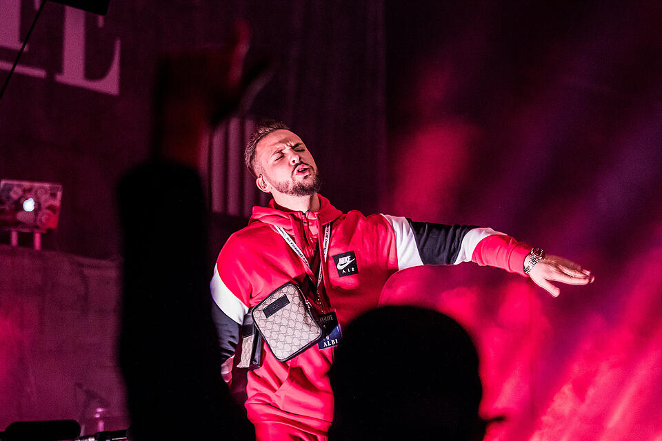 Azet - Fast Life Tour 2018