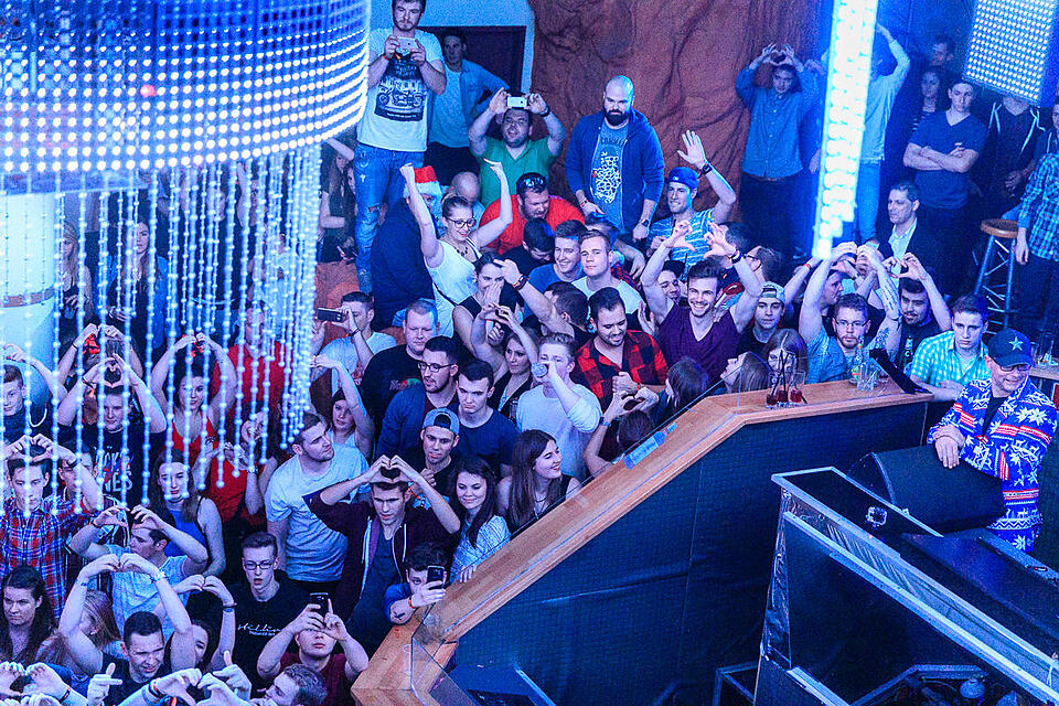 Mia Julia live