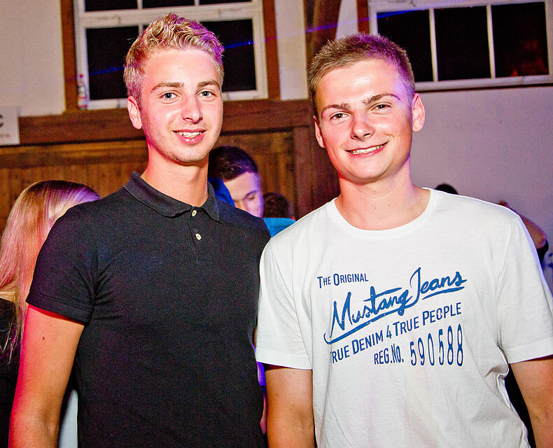 Bauer sucht Frau DJ N' Farmer