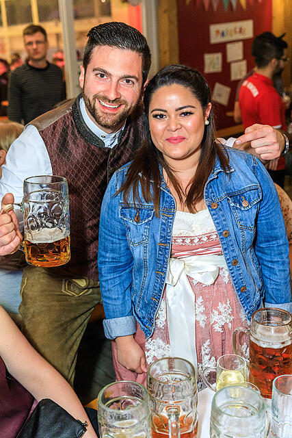 Fr&uuml;hjahrsvolksfest - Erwin und die Heckflossen