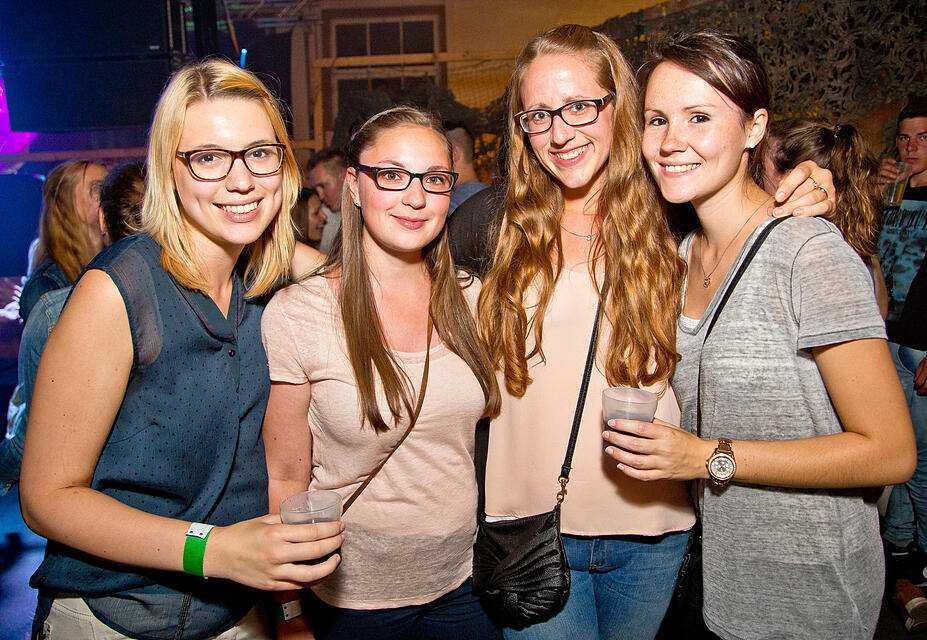Bauer sucht Frau DJ N' Farmer